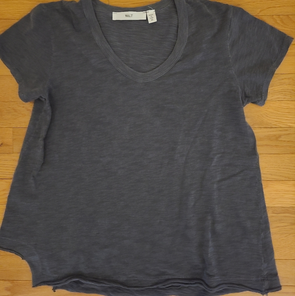 Wilt dark Grey T shirt sz XS
